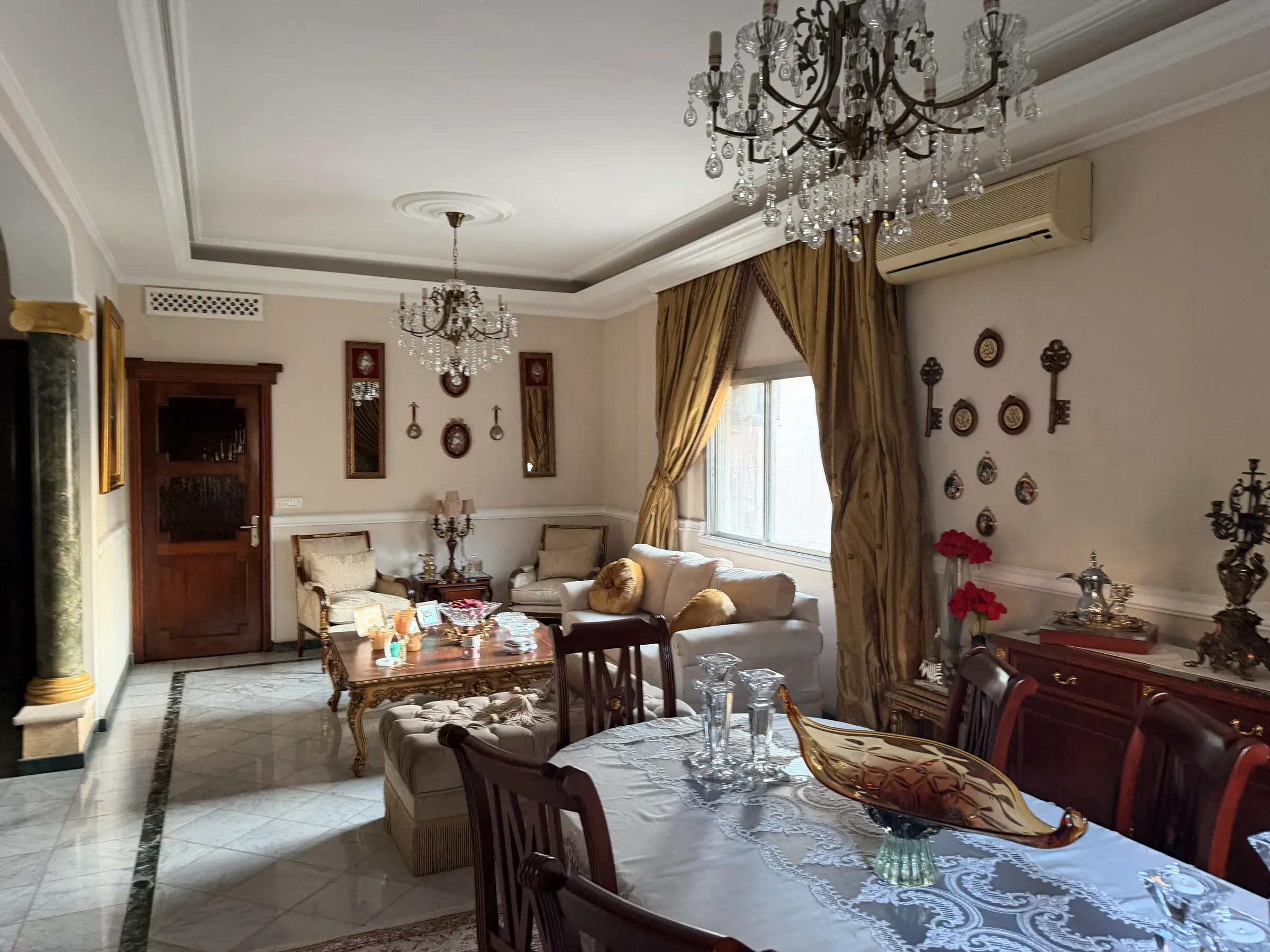 220 m2 Apartment for Sale in Jnah